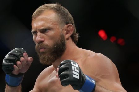 Прогноз UFC Джастин Гэйтжи – Дональд Серроне. 15.09.2019